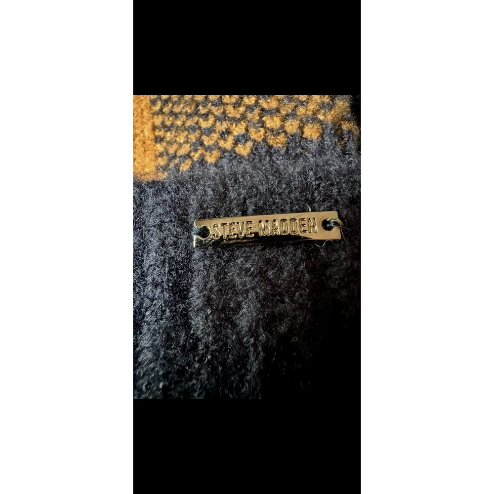 Beanie Steve Madden Navy Blue Mustard Buffalo Plaid Cuffed Knit Hat Unisex EUC - Picture 3 of 5